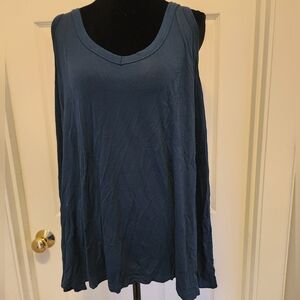 Old Navy Navy Swing Tank Top with V-Neck